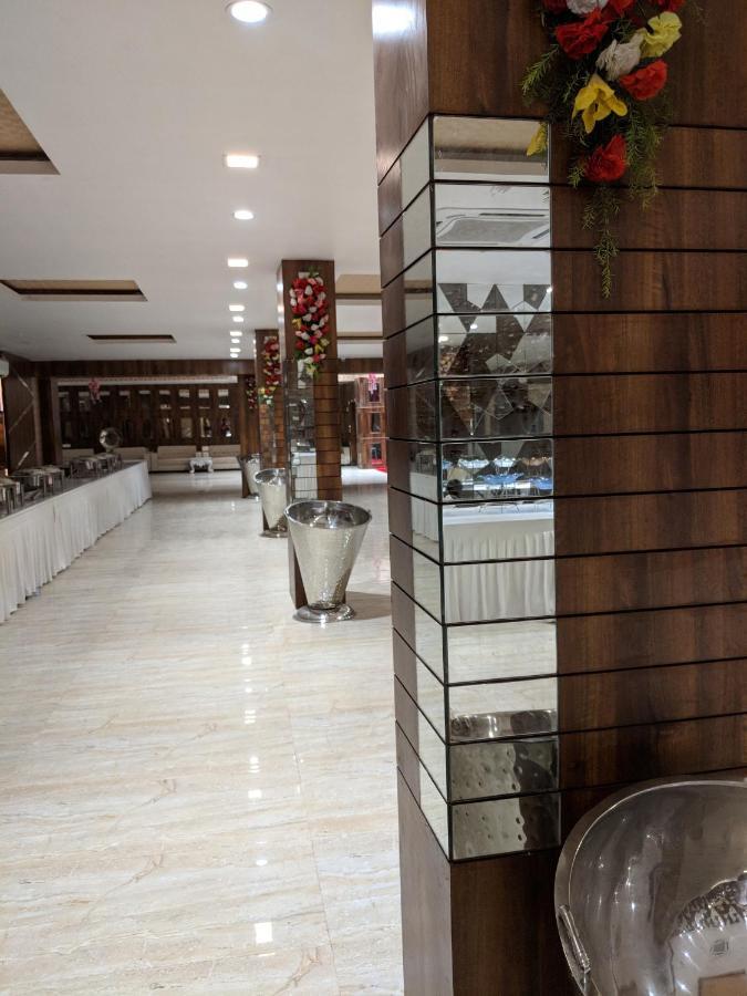 The Prestige Hotel & Convention Panposh Esterno foto